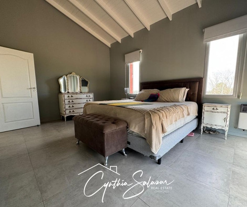 Venta Casa De 4 Ambientes Carlos Keen Chacras De San Andres