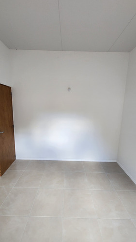 Alquiler Casa A Estrenar 2 Dormitorios Cochera Patio - Pinar Norte