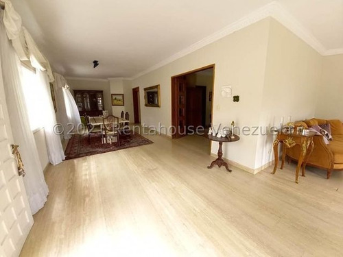 Imagen 4 de 18 de Livy Ramirez Vende Casa En Sebucán Mls #22-16748