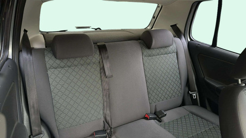 Volkswagen Fox 1.6 MSI COMFORTLINE 8V FLEX 4P MANUAL