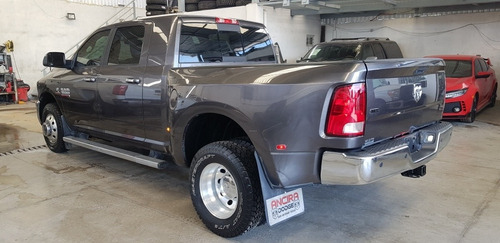 Dodge Ram 3500 Dually 4x2 Mega Cab