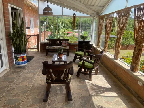 Venta Espectacular Casa Campestre, Precio De Oportunidad. A Puerta Cerrada. De Un Piso; Entre La Cumbre Y Pavas. Lote 1.000 Mtrs.