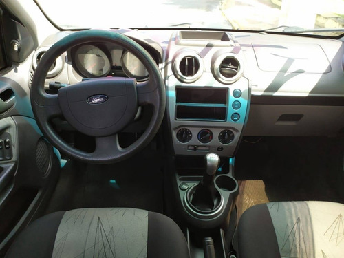 Ford Fiesta 1.0 Mpi Class Hatch 8v Flex 4p Manual