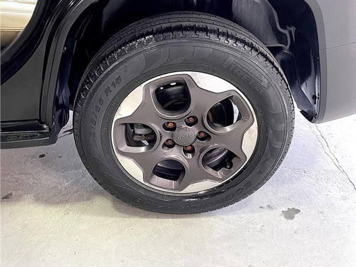 Imagem 7 de 10 de Jeep Renegade 1.8 16v Flex 4p Manual