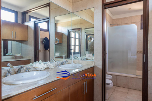 Casa En Venta En San Diego Moreno
