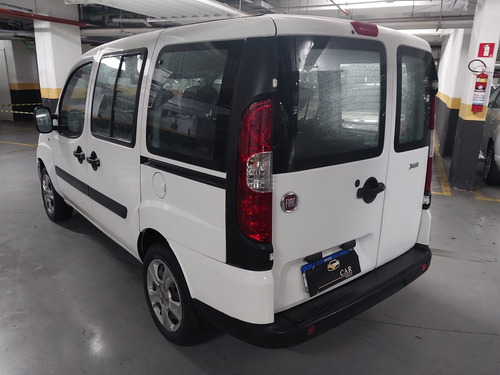 Fiat Doblo 1.8 16v Essence 5l Flex 5p