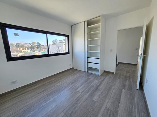 Casa En Dos Plantas A Estrenar En El Barrio Privado San Pablo