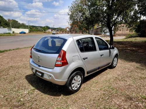 Renault Sandero 1.0 16v 4p Flex Authentique