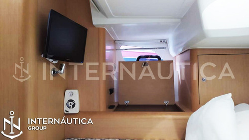 Imagem 8 de 13 de Beneteau Gt380 2012 Cranchi Phantom Sessa Searay Armada