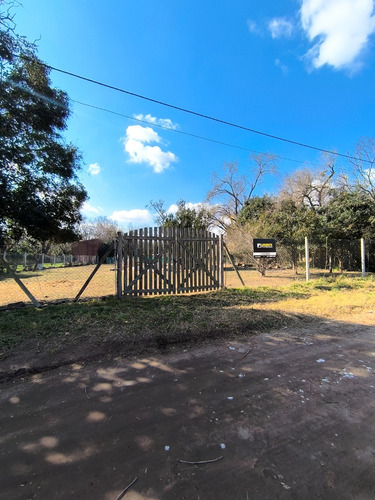 Excelente Lote En Carlos Keen Frente A Las Vías 1800m2