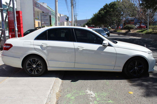 Imagen 6 de 15 de Mercedes-benz Clase E 2010 4p E 300 Avangarde Aut