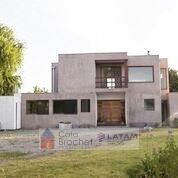 Casa En Venta De 4 Dorm. En Isla De Maipo