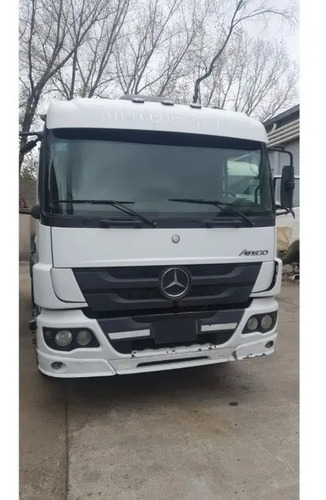 Imagen 10 de 15 de Mercedes Benz 1725 Tractor Corto C/plato. Año 2016