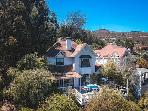 Casa Estilo Georgian, Caminable En Zapallar