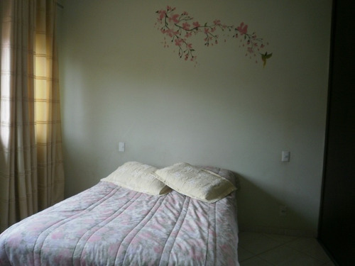 Casa Com 3 Quartos Para Comprar No Três Barras Em Contagem/mg - 822
