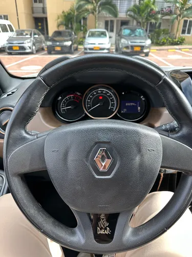 Renault Duster Dakar 2.0 Automática 4x2 Blanca 2017