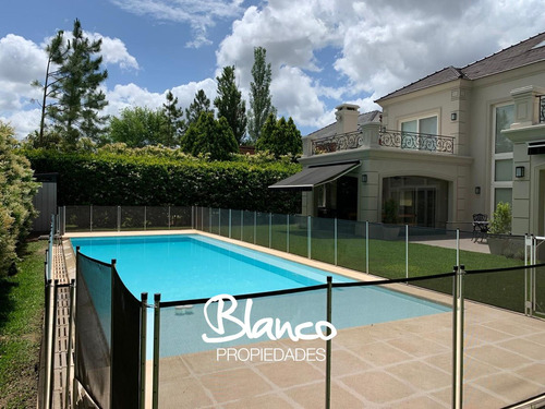 Casa En Venta En La Lomada, Pilar, G.b.a. Zona Norte