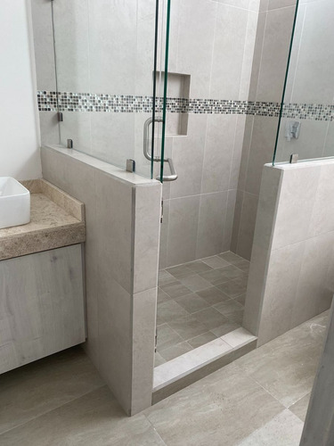 Imagen 25 de 30 de Venta De Casa Con Roof En Zibatá, Querétaro