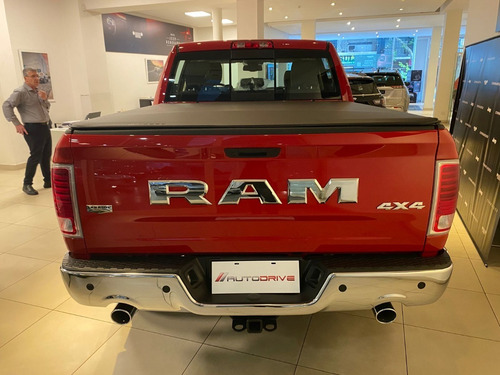 Imagen 8 de 25 de Ram 1500 At8 Laramie 5.7l V8 Cap/ Dep Concesionario Oficial