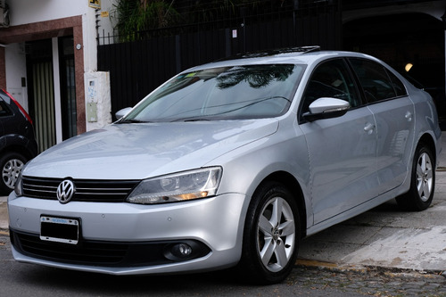 Volkswagen Vento 2.5 Luxury 170cv