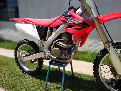 Honda Crf250 2006 Con Papeles, Lista Para Transferir.