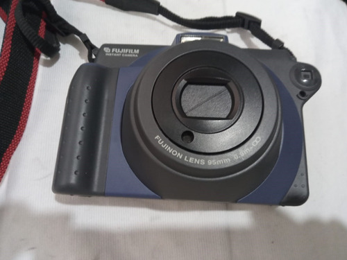 Câmera Instantânea Fujifilm Instax 100, No Estado Cinza (Usado)