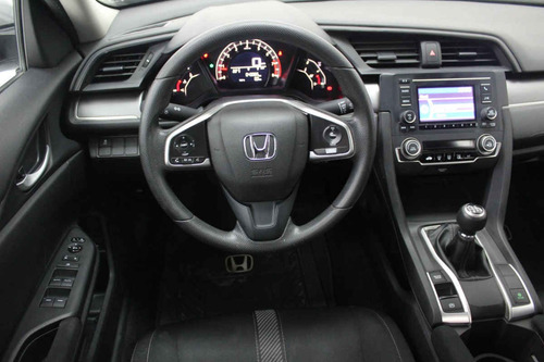 Imagen 12 de 13 de Honda Civic 2018 4 Cilindros