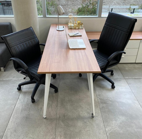 Silla de escritorio de Outlet Malbec respaldo alto ergonómica negra