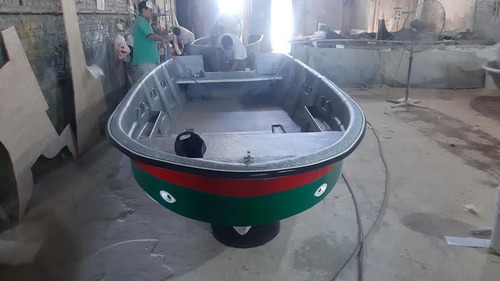 Imagen 9 de 17 de Tracker Tempestad 550 Labio Volcado Base 2 S/ Trailer