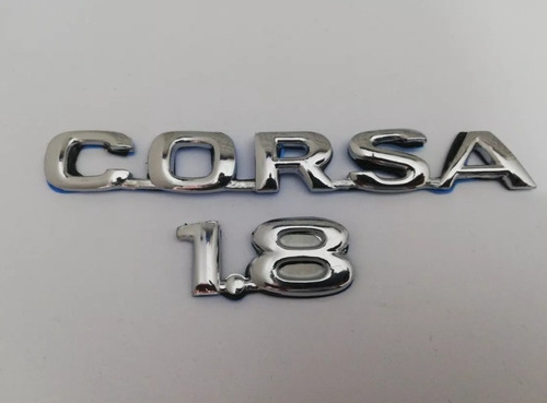 Emblemas Chevrolet Corsa 1.8 Letreros Cromados