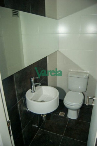 Imagen 7 de 8 de Venta, Oficina , Cuidad Vieja, Ideal Empresas!!! - Montevideo Ciudad Vieja