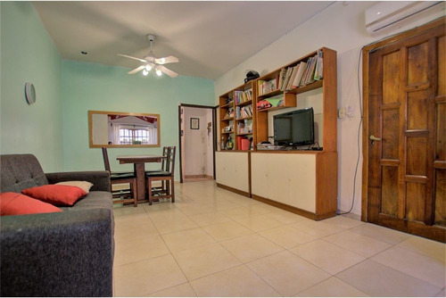 Venta Casa 5 Amb C/patio, Terraza Y Parrilla