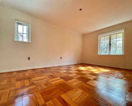 Imagen 22 de 26 de Venta Casa Condominio Las Condes: Villa Maria / El Golf