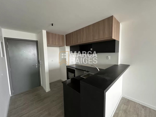 Venta 1 Dormitorio Con Balcón Pocitos Montevideo 