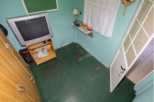 Imagen 19 de 30 de Casa Con Taller-pileta En Venta 5 Amb. La Tablada