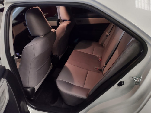 Toyota Corolla Xli Cvt 1.8 / Nafta / 2017
