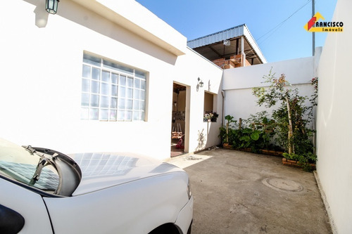 Imagem 13 de 14 de Casa À Venda, 2 Quartos, 2 Vagas, Davanuze - Divinópolis/mg - 28587