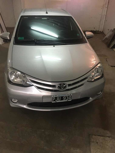 Toyota Etios 1.5 Sedan Xs 2015
