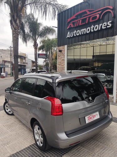 Imagen 4 de 20 de Peugeot 5008 2014 1.6 Feline Tiptronic 156cv