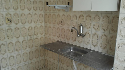 Imagem 8 de 15 de Apartamento Com 1 Dormitorio Na Conselheiro Nebias - 21690