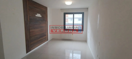 Apartamento En Torres Barcelona