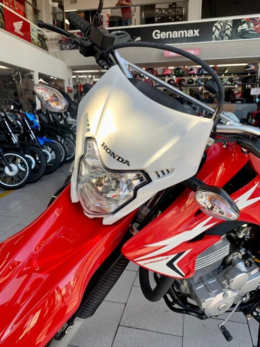 Imagen 6 de 18 de Honda Xr 250 Tornado 2023 0km Solo En Genamax!