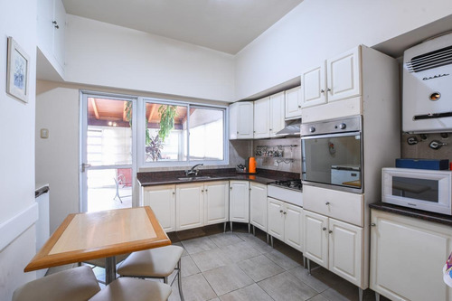 Imagen 10 de 30 de Casa En Planta Alta De 3 Dormitorios En Venta Centro Rosario Barrio Del Abasto
