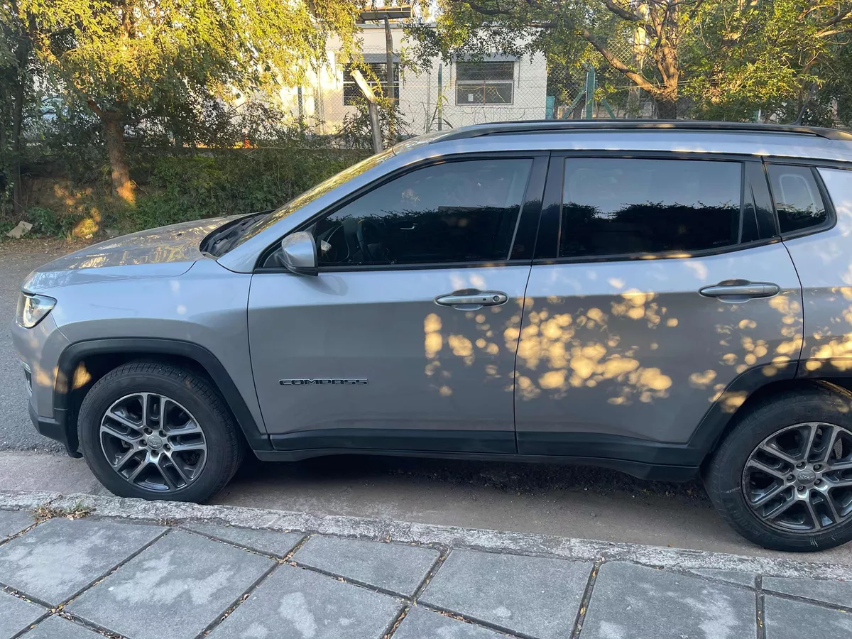 Jeep Compass 2.4 Sport Manual