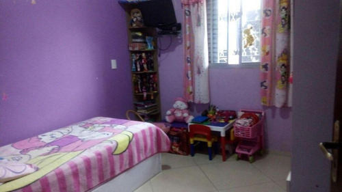 Sobrado / 130 M / 4 Dorm / Residencial - So0839