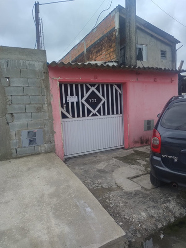 Casa Com 1 Quarto , 1 Quarto Com Suíte E Ar Condicionado