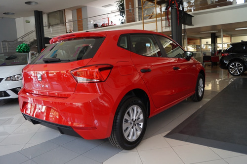 Imagen 7 de 15 de Seat Ibiza Reference Rojo 2021