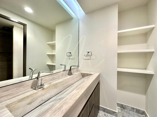 * Departamento En Venta En Puerto Cancun, Be Towers