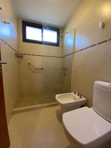 Casa De 3 Dormitorios Con Pileta - Country Cerrado - Aldea