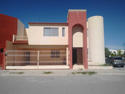 Casa En Venta En Villas De Las Perlas